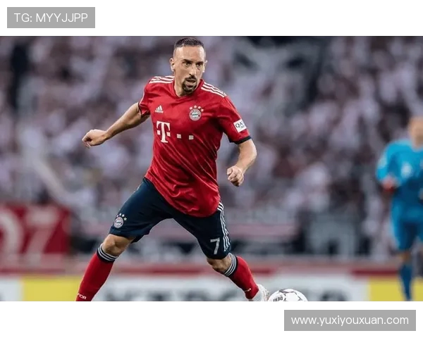 聚焦绿茵传奇球星成长故事与赛场风云全景解析与未来展望潮流动向