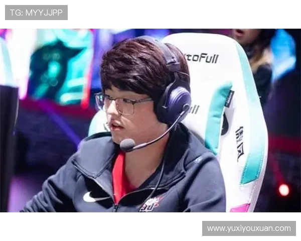 JDG战队灵活战术解析与CSGO比赛中的应变能力探讨