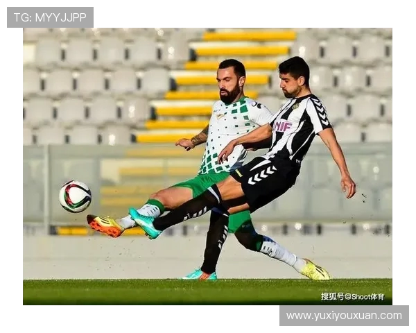 深圳足球队在钻石联赛积分榜上以90分稳居第一名展现强劲实力 深圳足球队在钻石联赛积分榜上以90分稳居第一名展现强劲实力